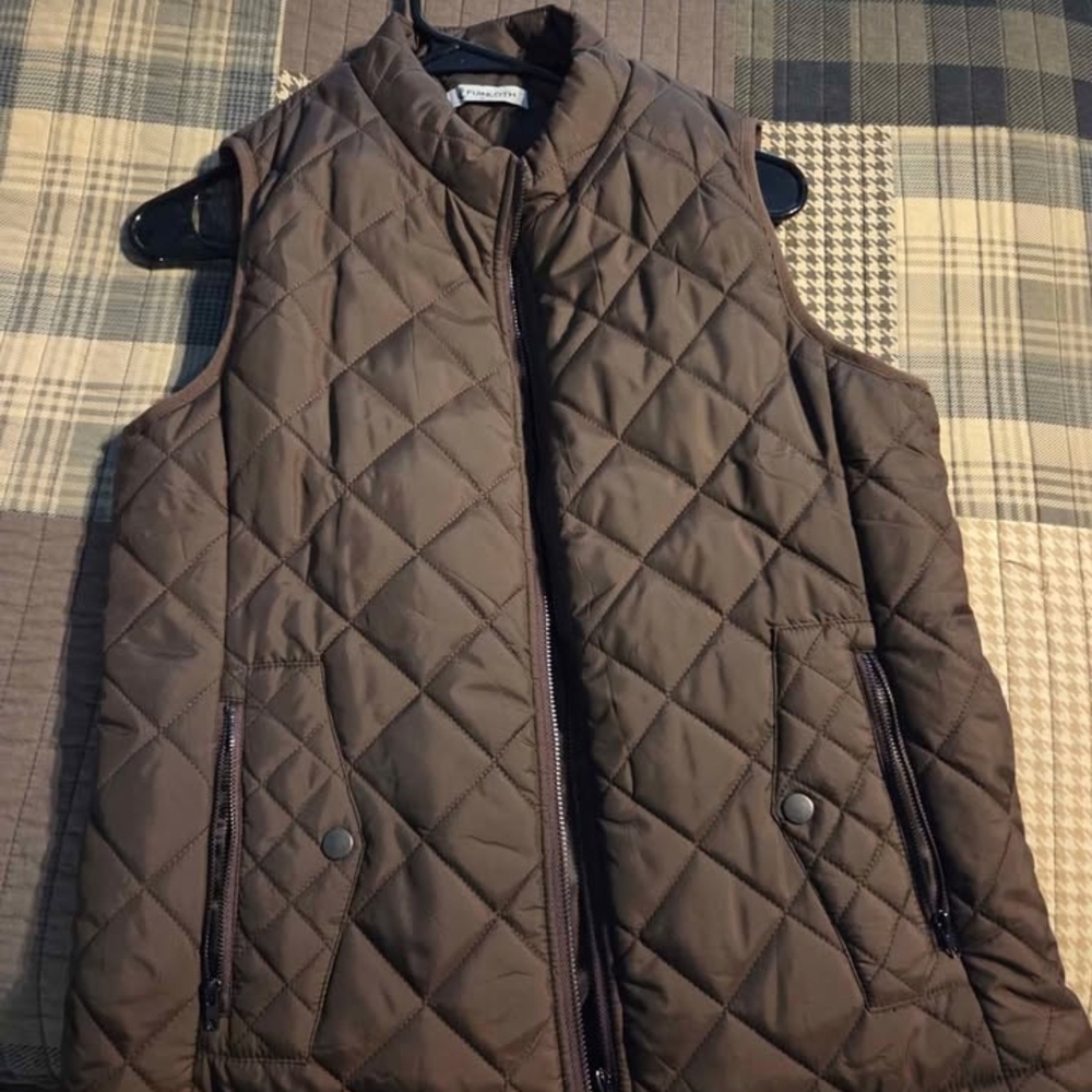 Croft & Barrow Women's Quilted Chocolate Vest